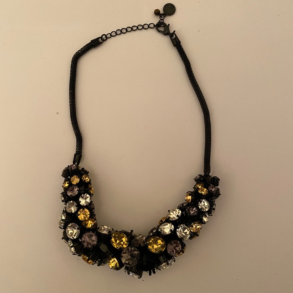 Fashion jewelry black and gold